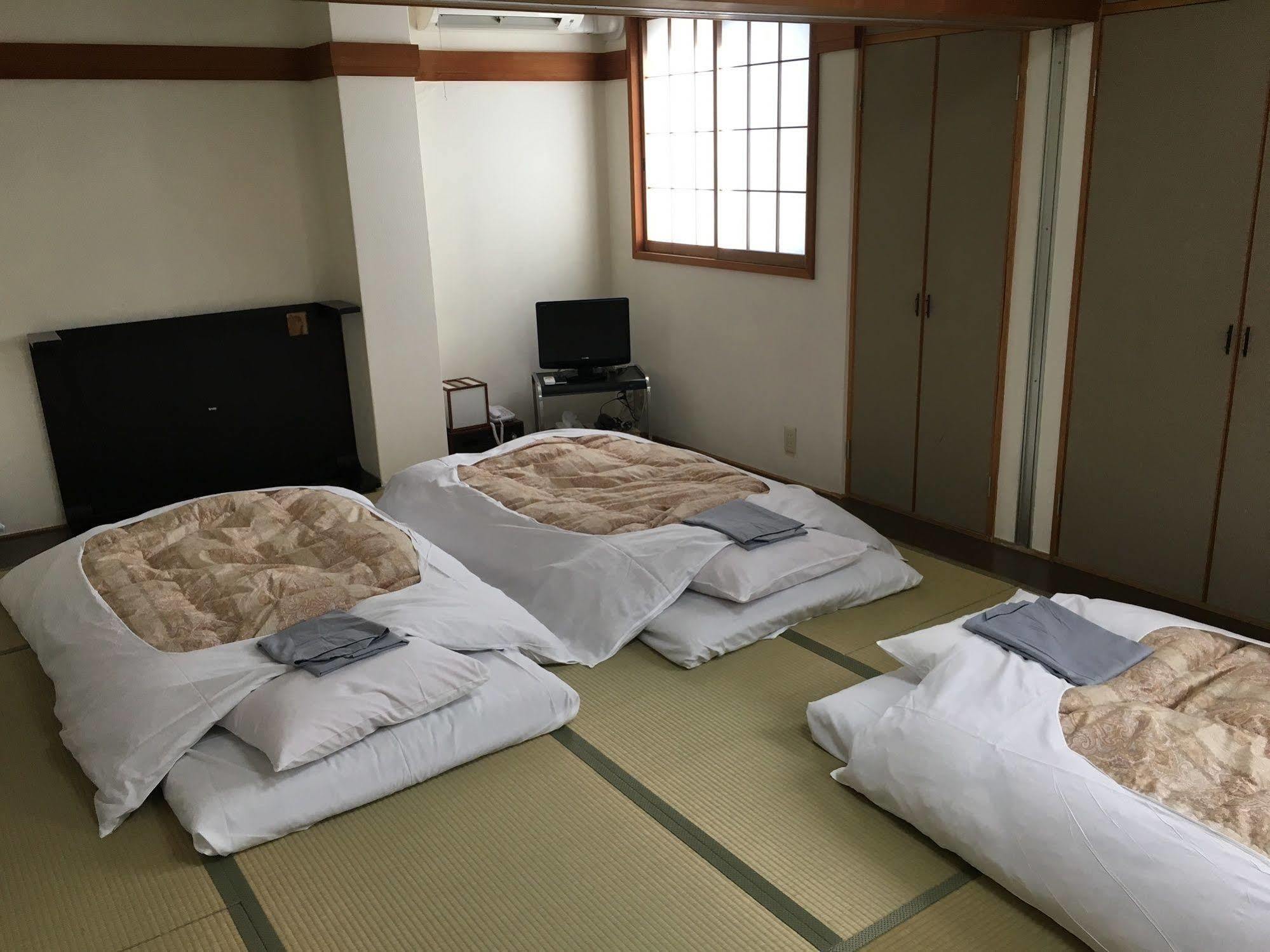 Business Hotel Konen Fuji  Esterno foto